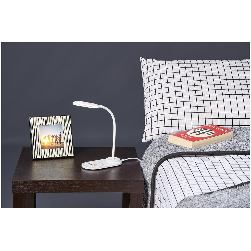 Swiss Cougar Doha Wireless Charger & Desk Lamp